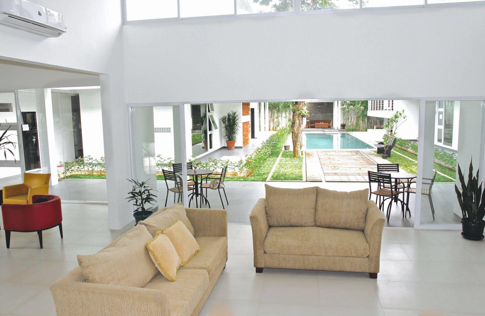 Ampera Avenue Residence Jakarta Exteriör bild